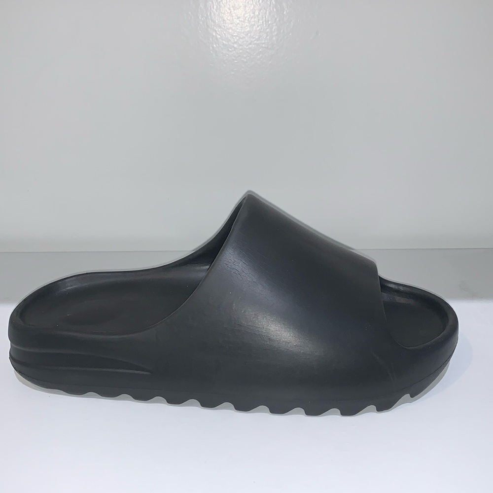BLACK SLIDES - Picture 3 of 4
